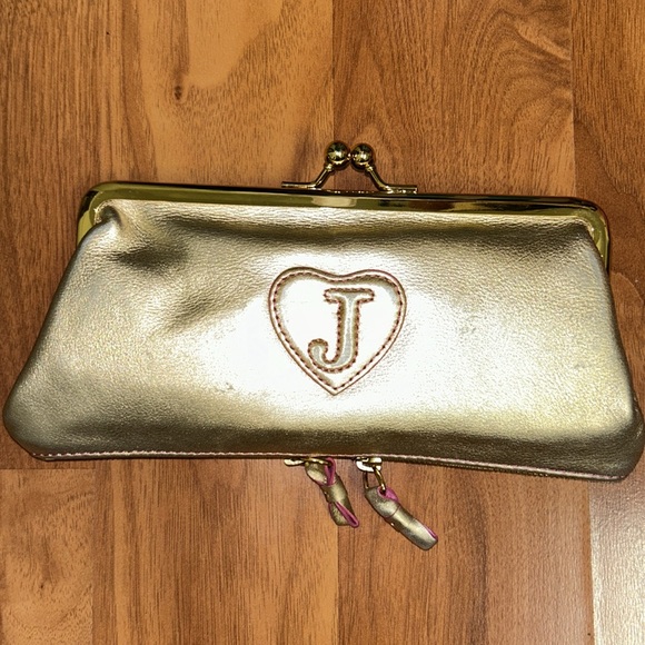 NWT Original Juicy Couture Leather Kisslock Clutch Purse